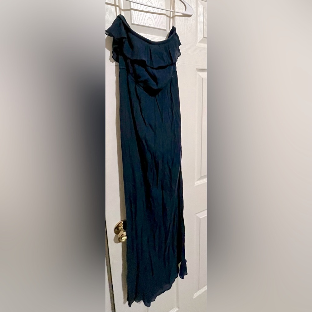 Blue strapless dress